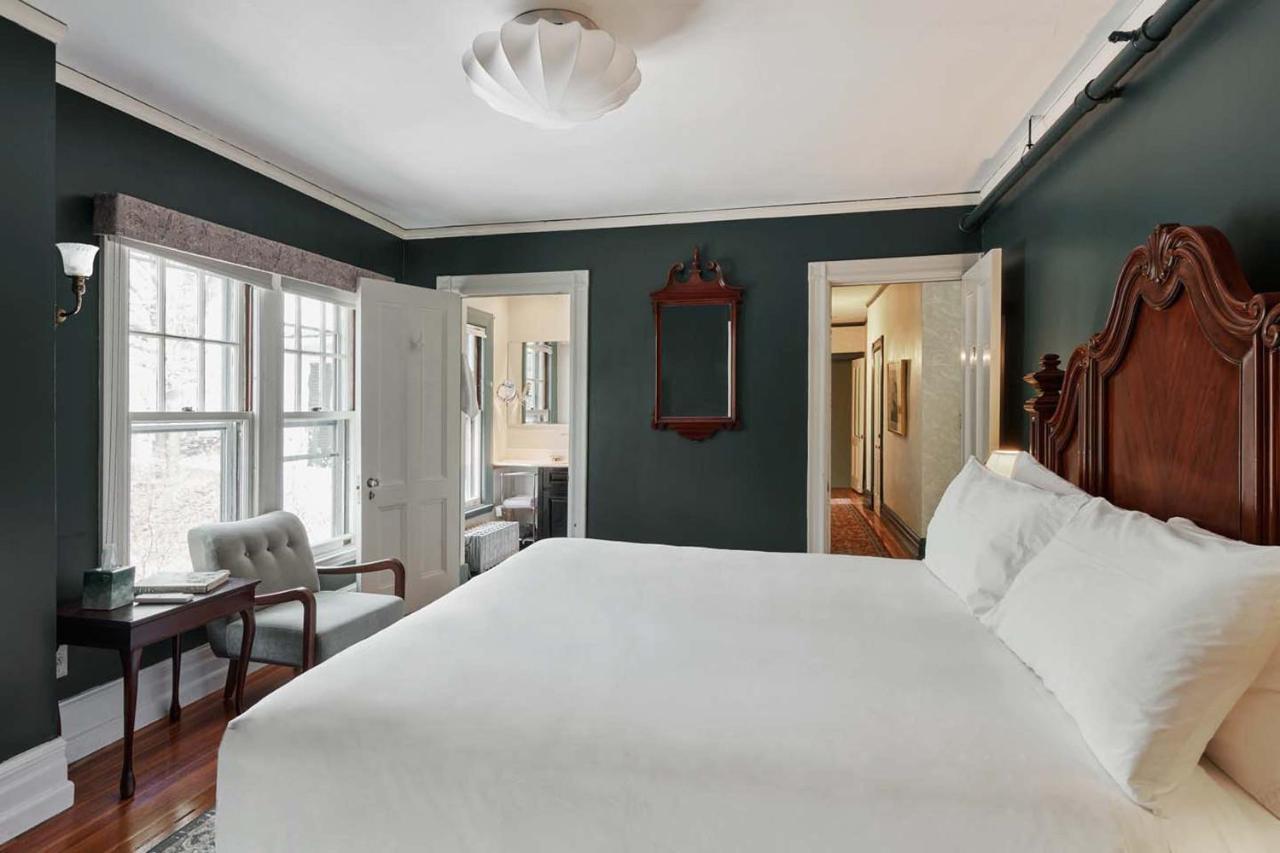 The Dewey By The Lenox Collection Bed & Breakfast ภายนอก รูปภาพ